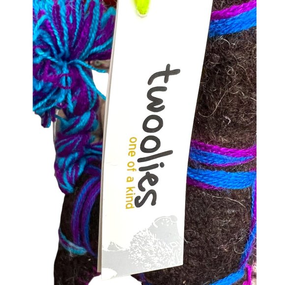 NWT! One-of-a-Kind Twoolies Handmade Wool Giraffe Retired 17" tall Vivid Plush - Picture 6 of 16